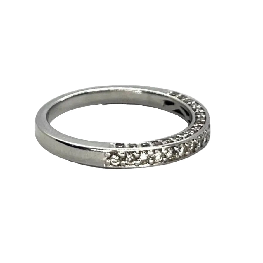 Bague Demi - alliance en or blanc et diamants - Castafiore