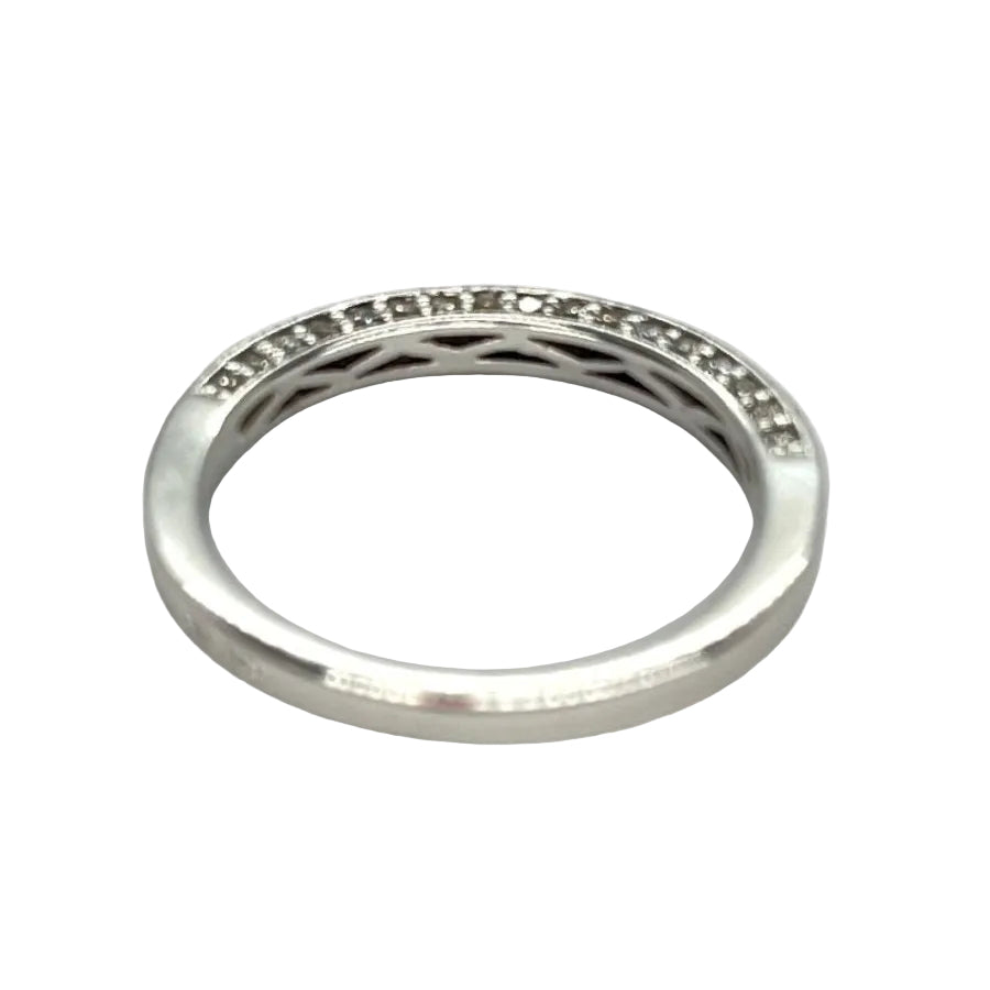 Bague Demi - alliance en or blanc et diamants - Castafiore