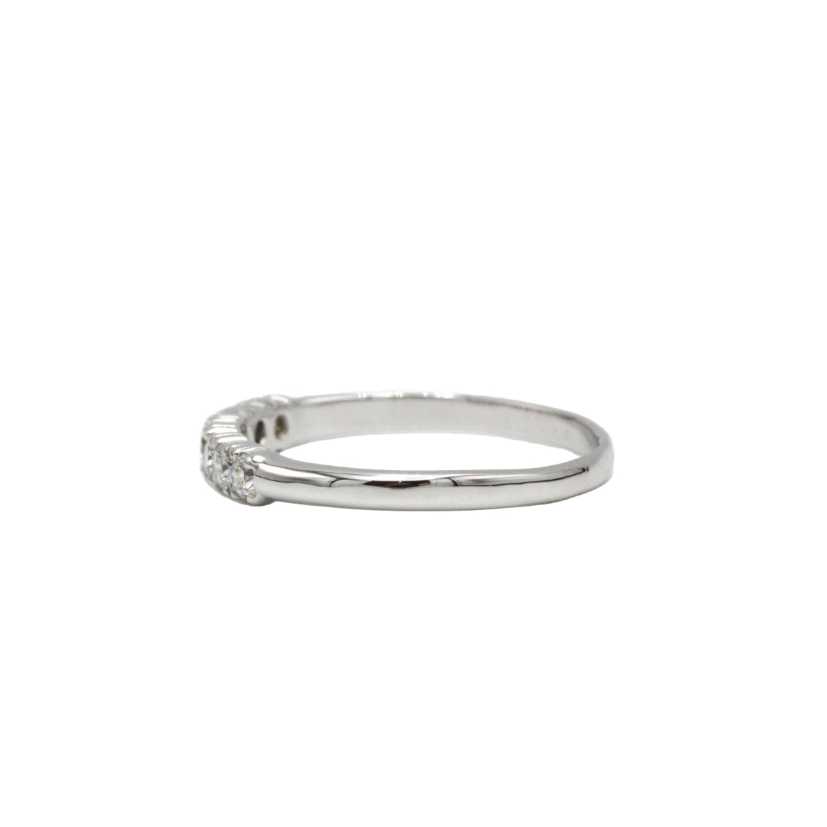 Bague Demi - alliance en or blanc et diamants - Castafiore