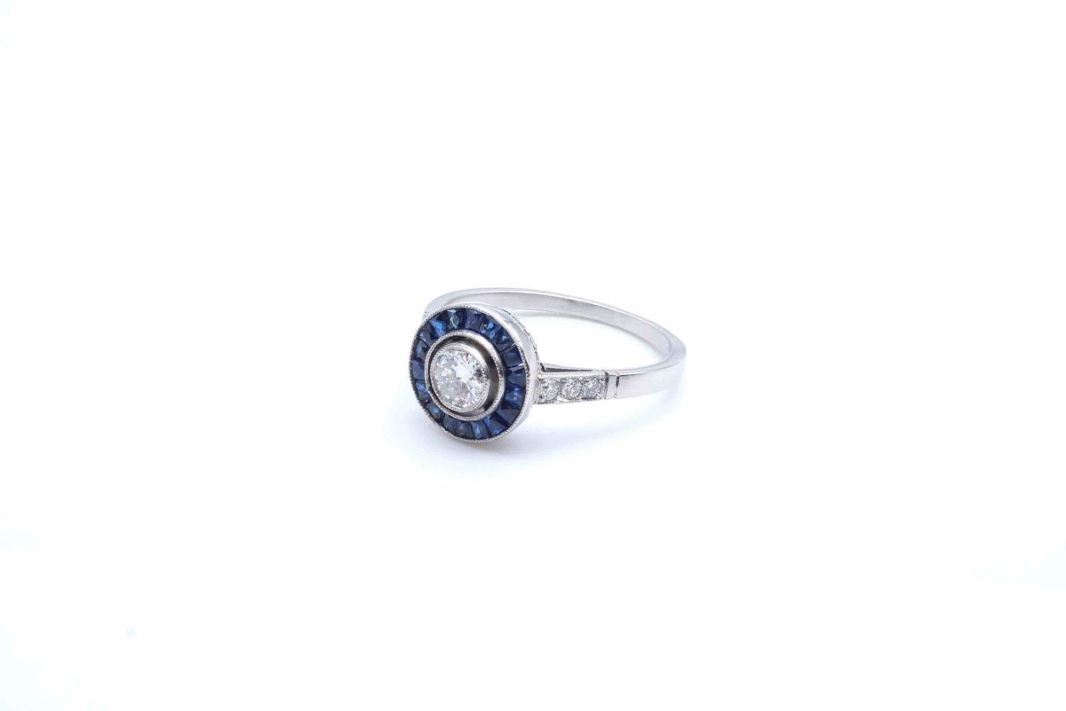 Bague diamant et saphirs calibrés en platine - Castafiore