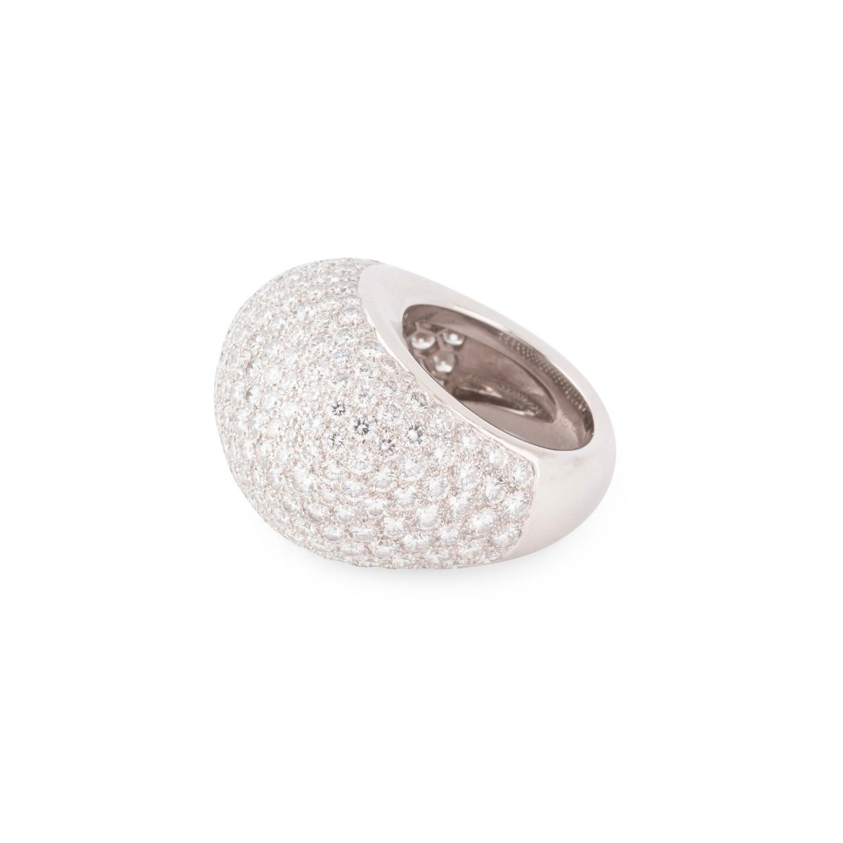 Bague Dôme CARTIER "Coussin" en platine et diamants - Castafiore