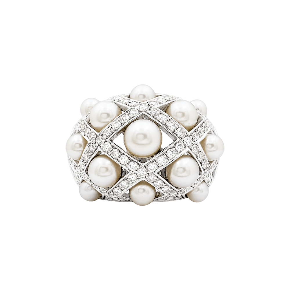 Bague Dôme CHANEL "Baroque" en or blanc, perles et diamants - Castafiore