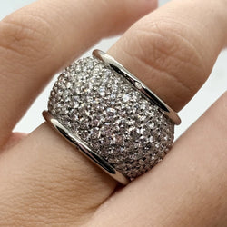 Bague Dôme en or blanc et diamants - Castafiore