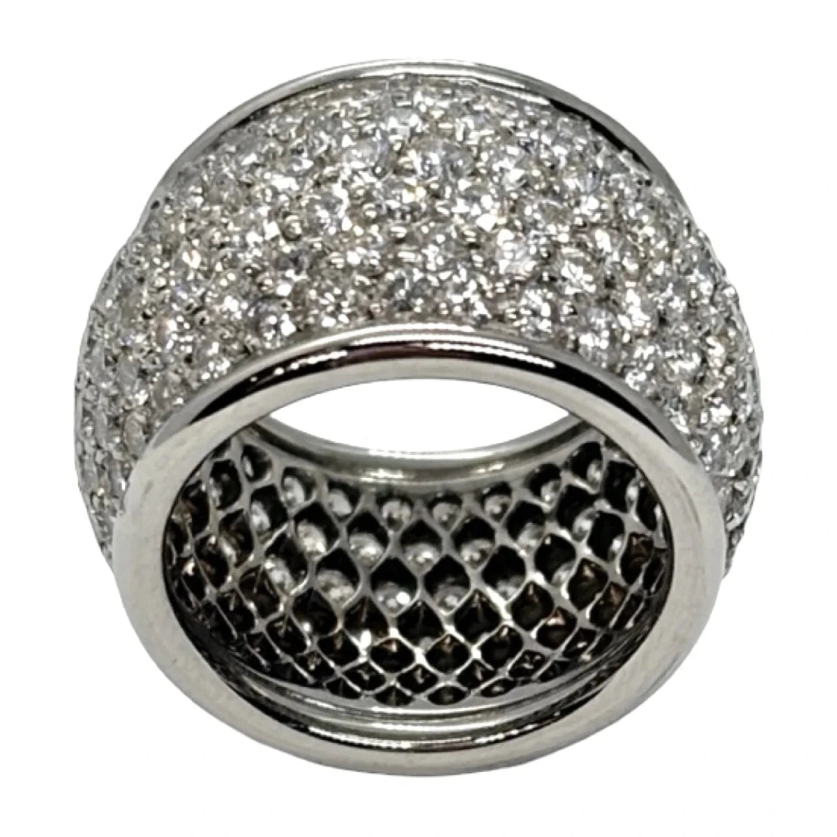 Bague Dôme en or blanc et diamants - Castafiore