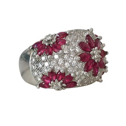 Bague Dôme en or blanc, rubis et diamants - Castafiore