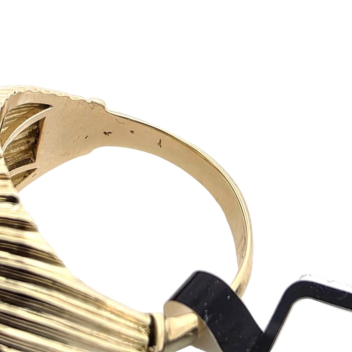 Bague Dôme en or jaune et diamant - Castafiore