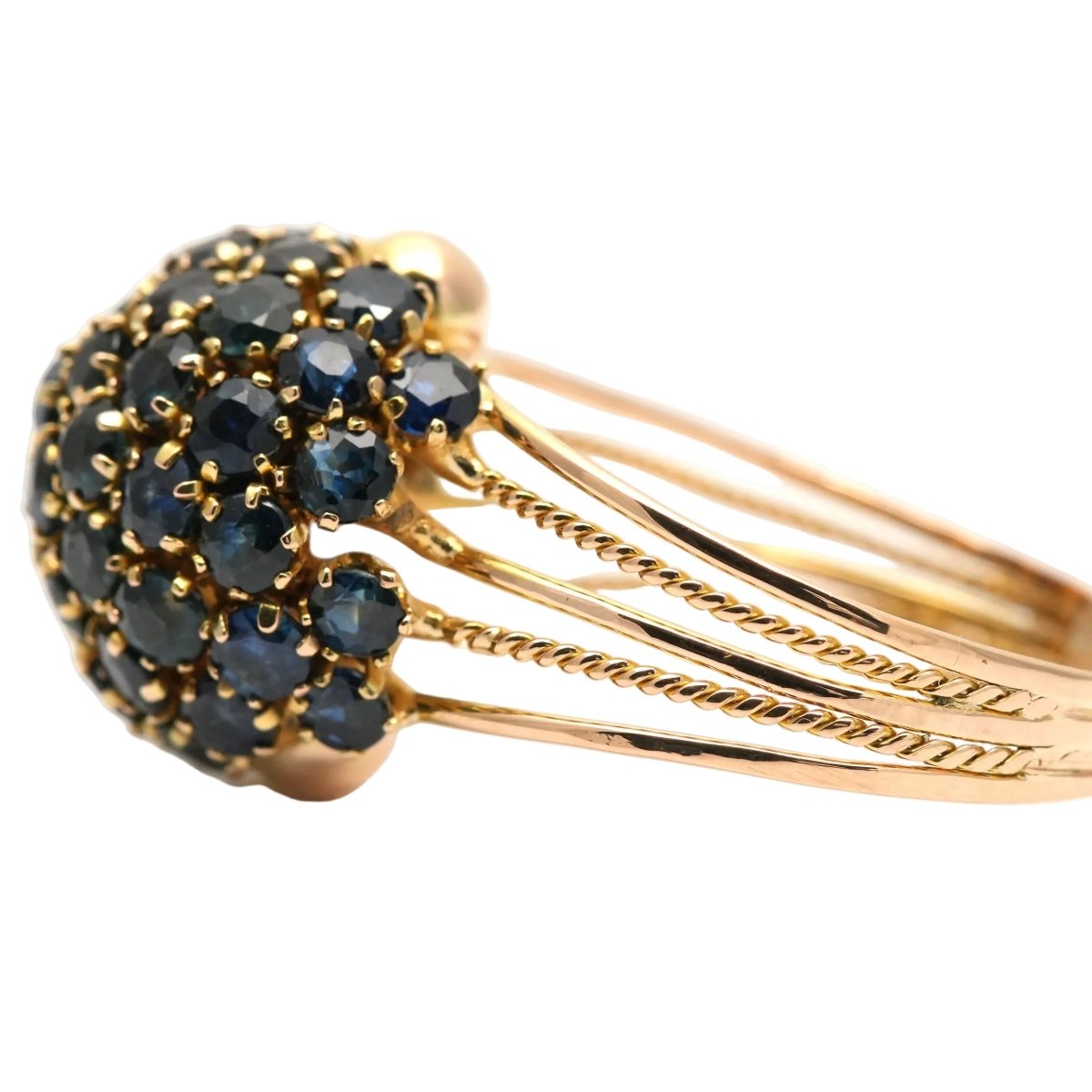 Bague Dôme en or jaune et saphirs - Castafiore