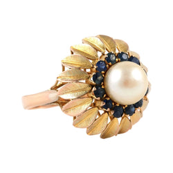 Bague Dôme en or jaune, perle et saphirs - Castafiore