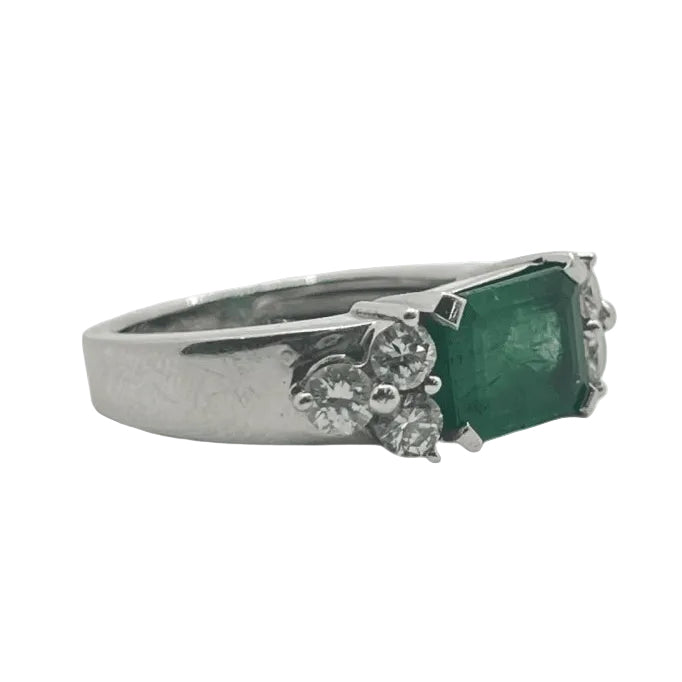 Bague ÉMERAUDE 2,40 ct et diamants en or blanc - Castafiore