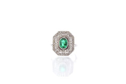 Bague émeraude entourage diamants - Castafiore