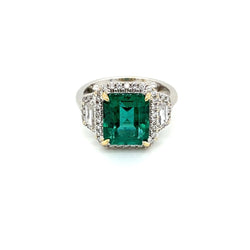 Bague en or avec émeraude non traitée de 3,33 carats certifiée par le Domaine - Castafiore