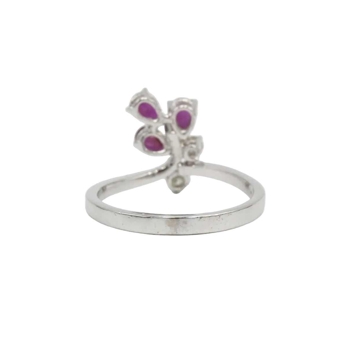 Bague en or blanc, diamants et rubis - Castafiore