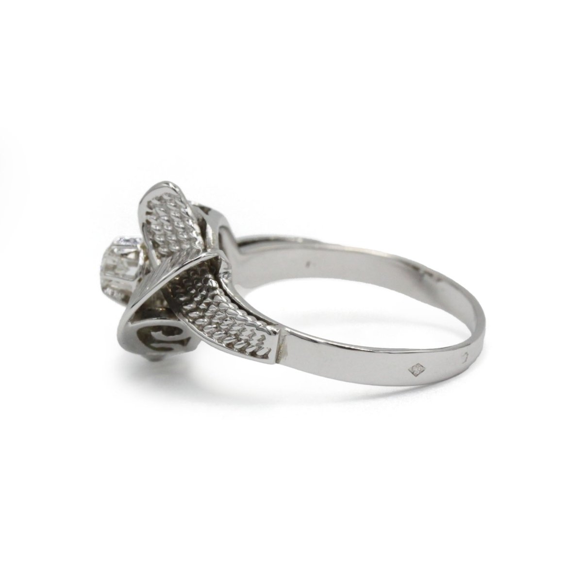 Bague en or blanc et diamant - Castafiore
