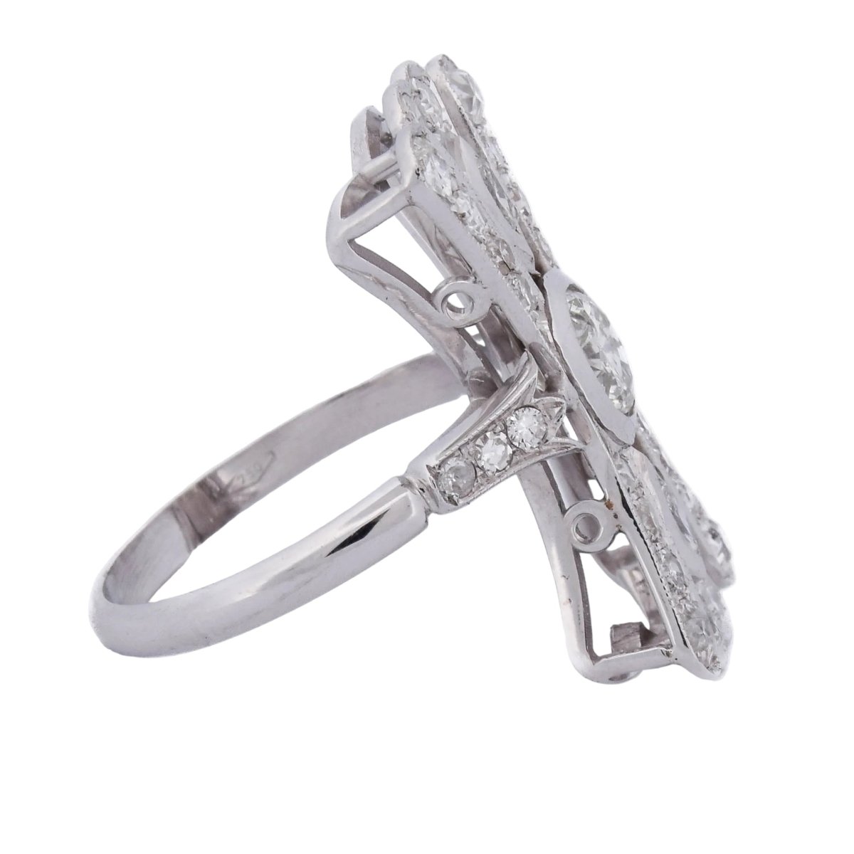 Bague en or blanc et diamants - Castafiore