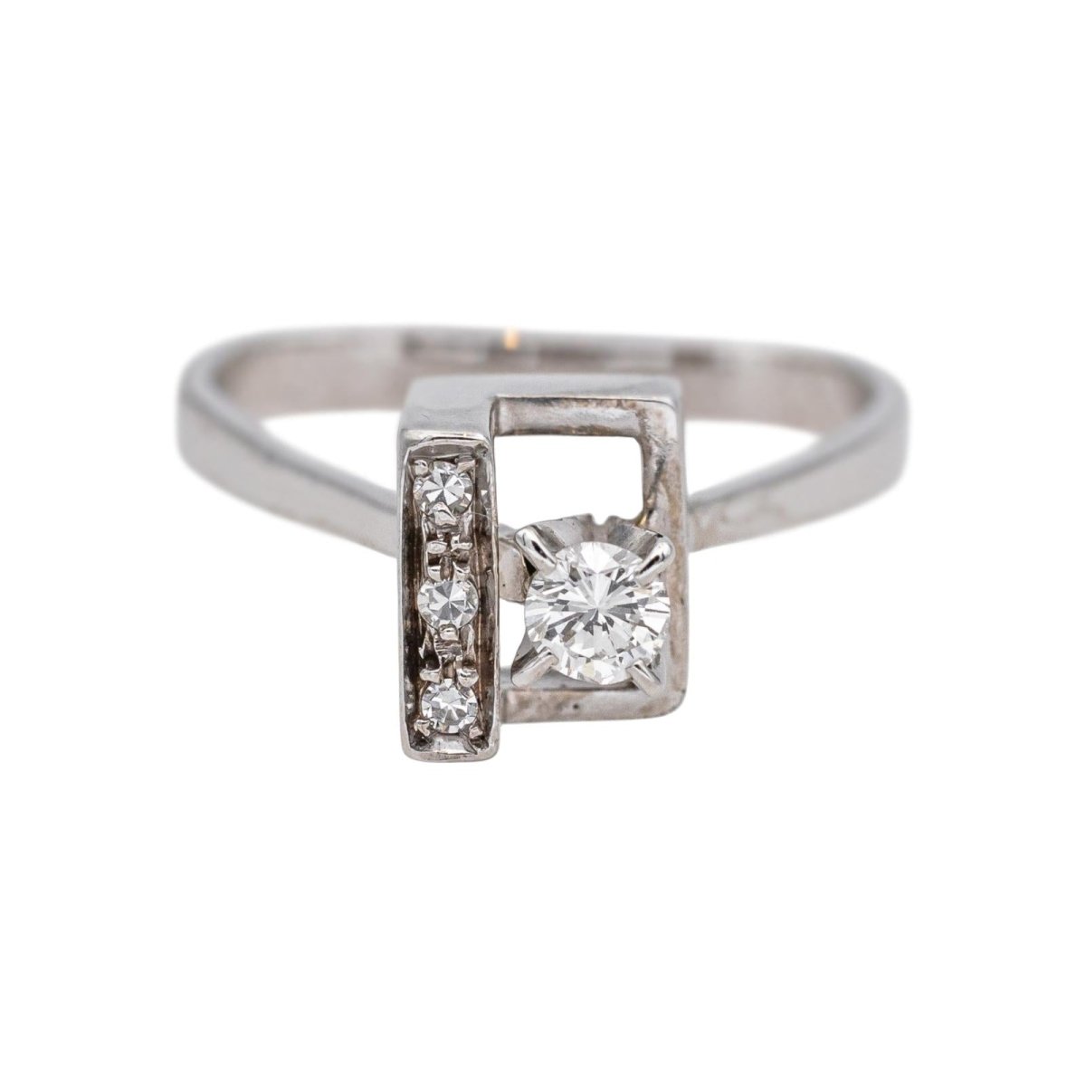 Bague en or blanc et diamants - Castafiore