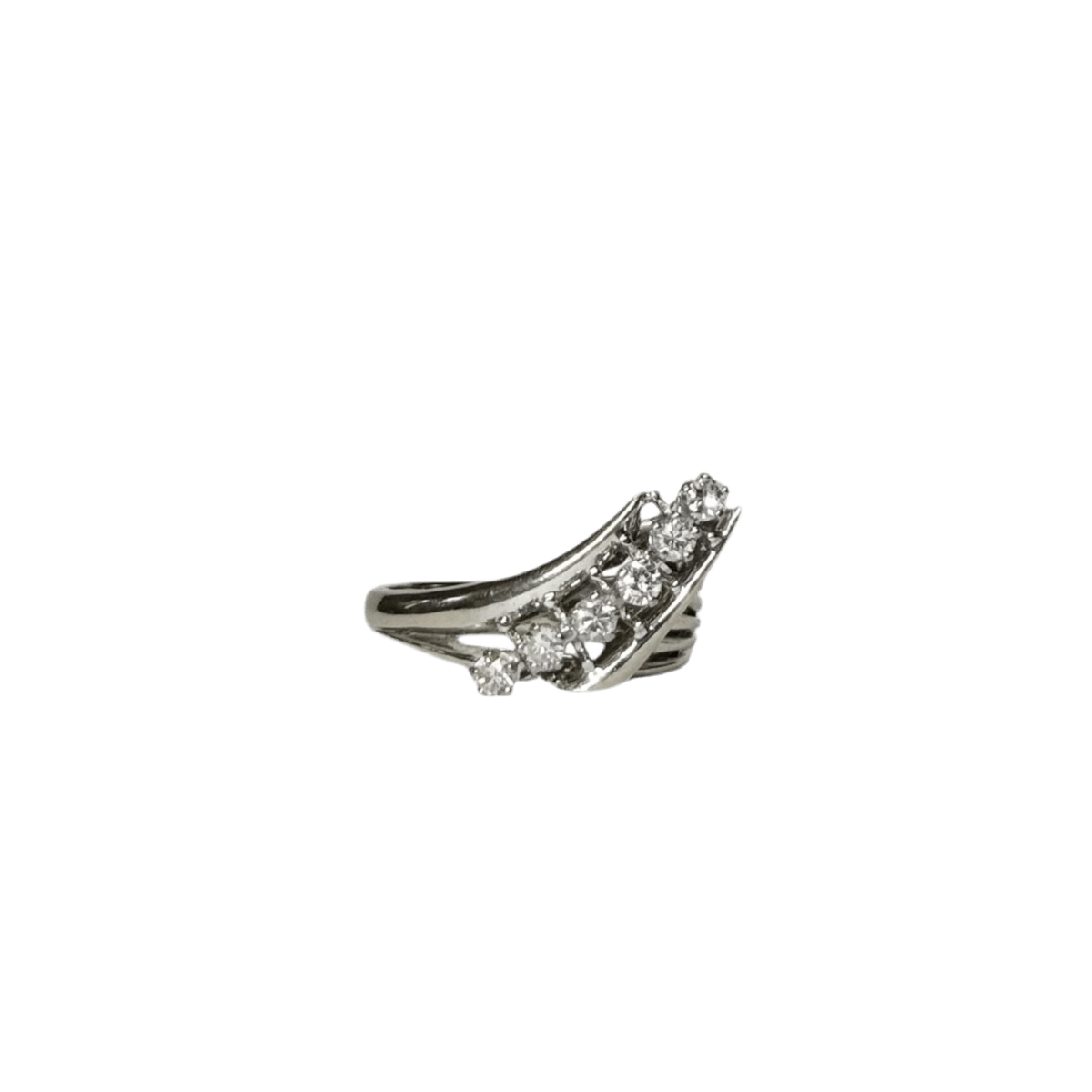 Bague en or blanc et diamants - Castafiore