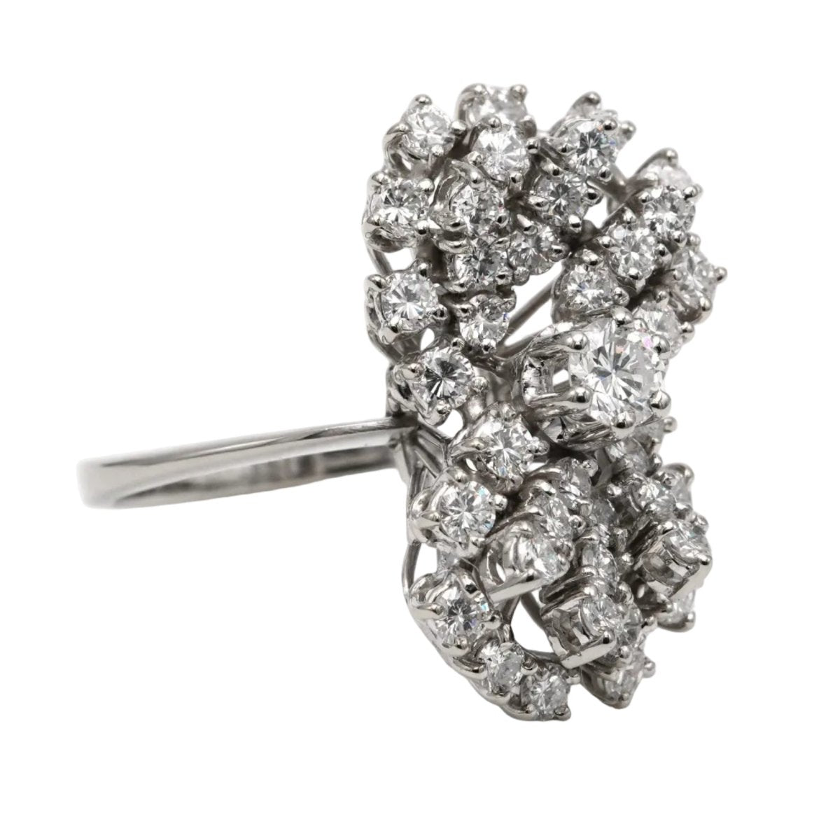 Bague en or blanc et diamants - Castafiore
