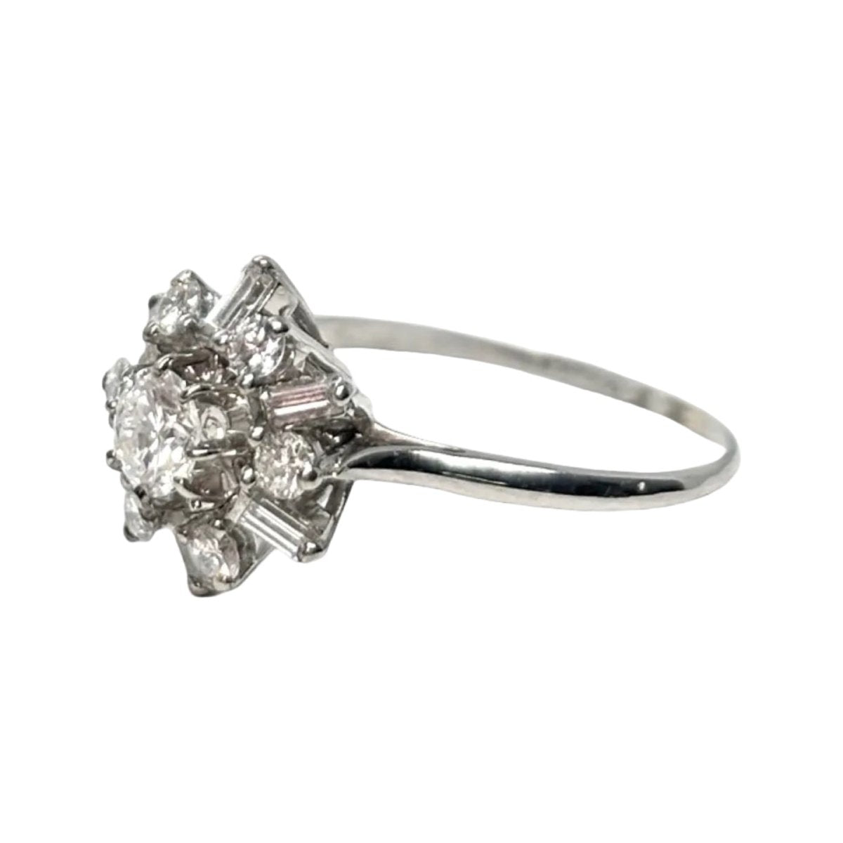 Bague en or blanc et diamants - Castafiore