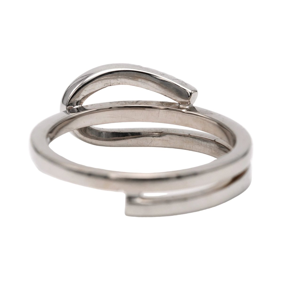 Bague en or blanc et diamants - Castafiore