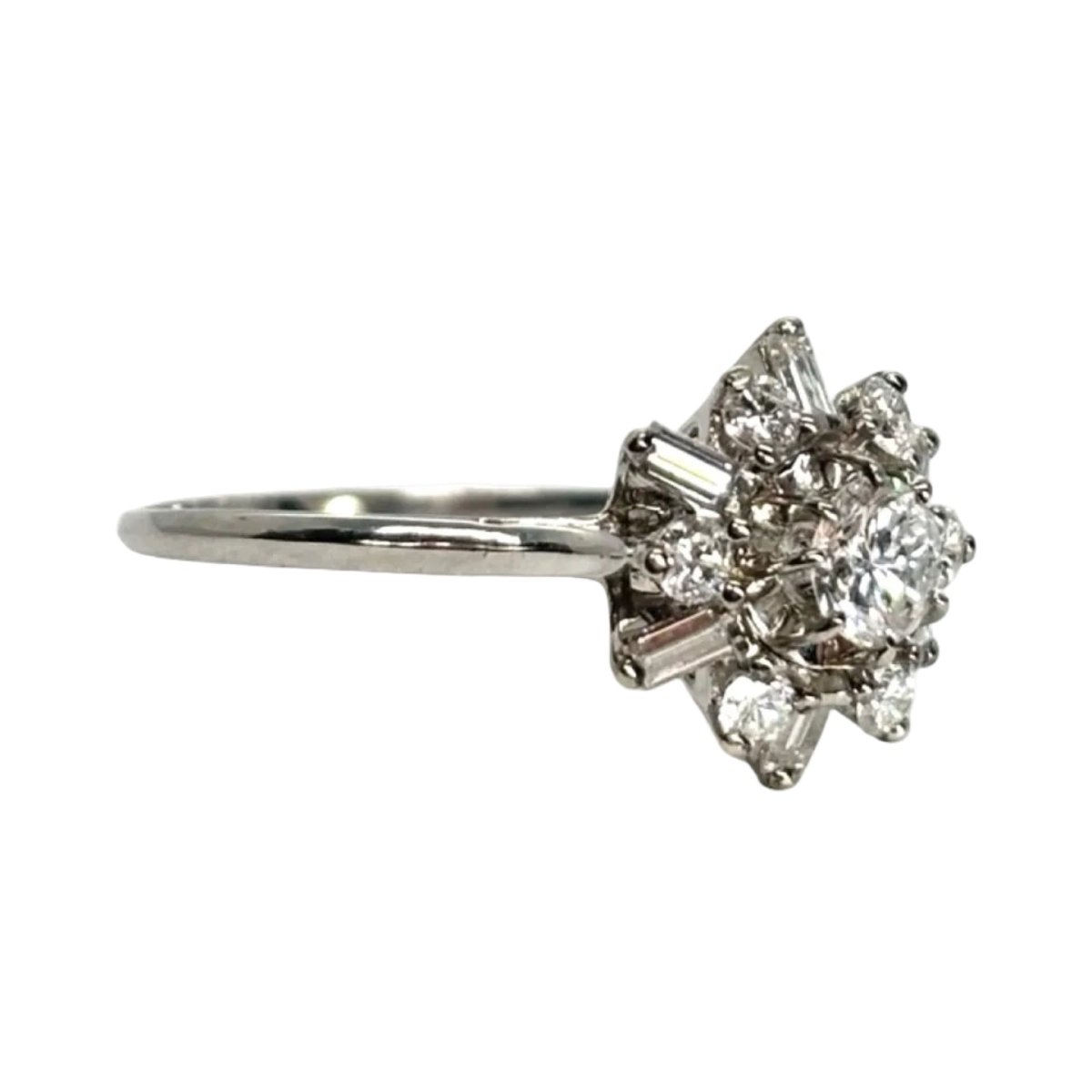 Bague en or blanc et diamants - Castafiore