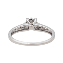 Bague en or blanc et diamants - Castafiore