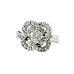 Bague en or blanc et diamants