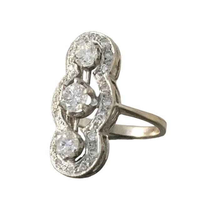 Bague en or blanc et diamants - Castafiore