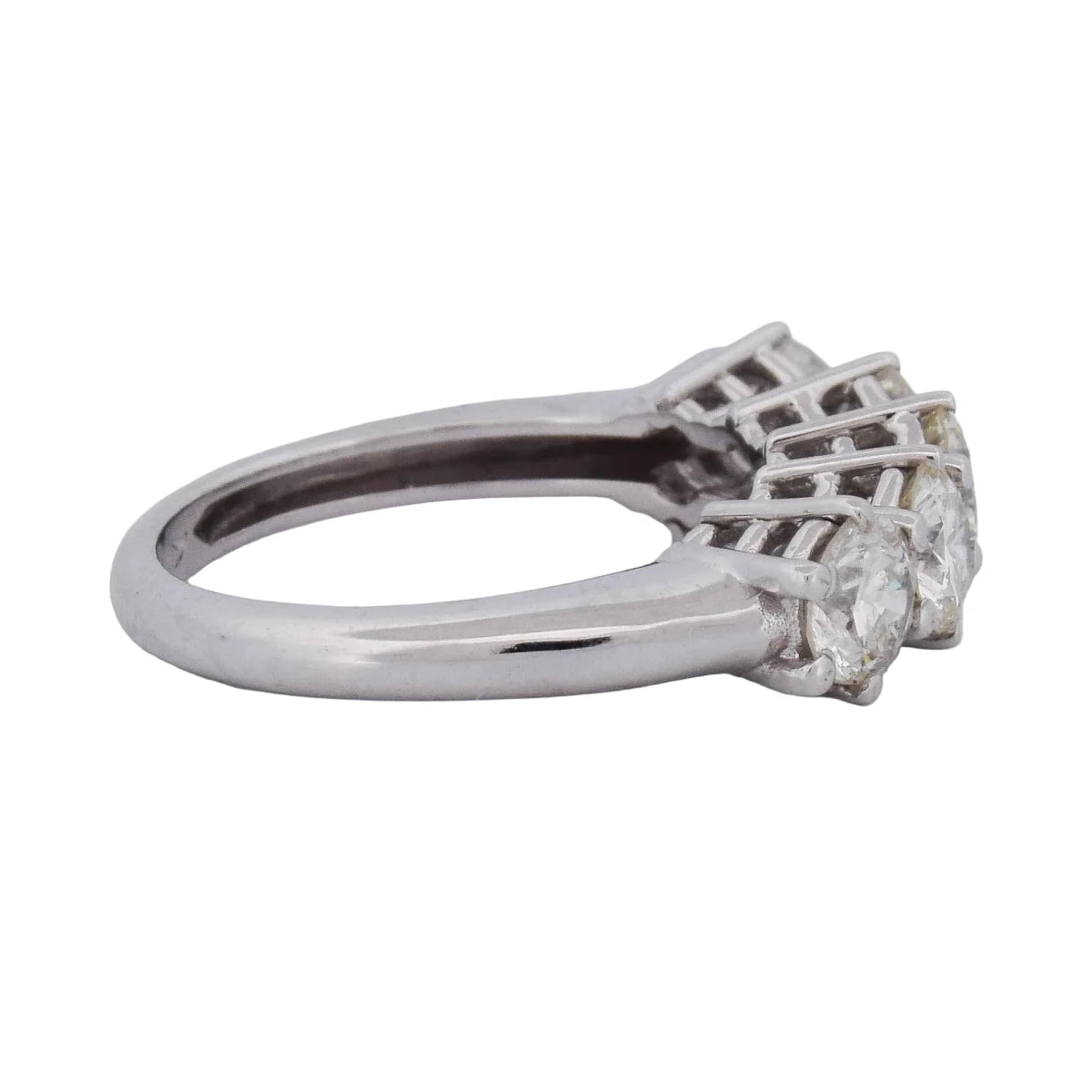 Bague en or blanc et diamants - Castafiore