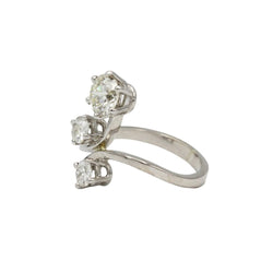 Bague en or blanc et diamants - Castafiore