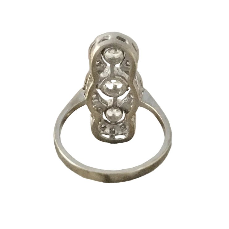 Bague en or blanc et diamants - Castafiore