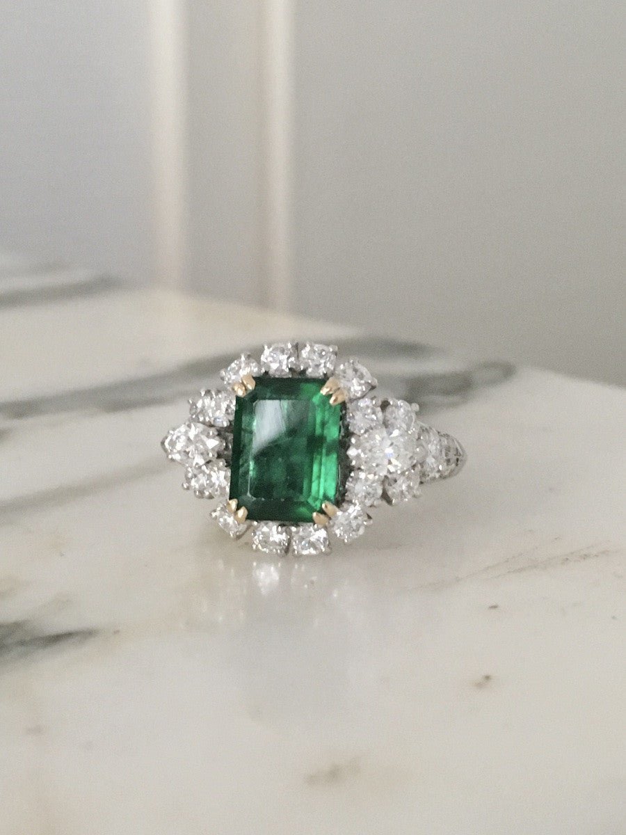Bague en or blanc, or jaune, émeraude et diamants - Castafiore
