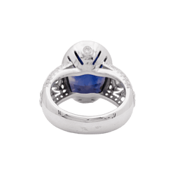 Bague en or blanc, saphir et diamants - Castafiore