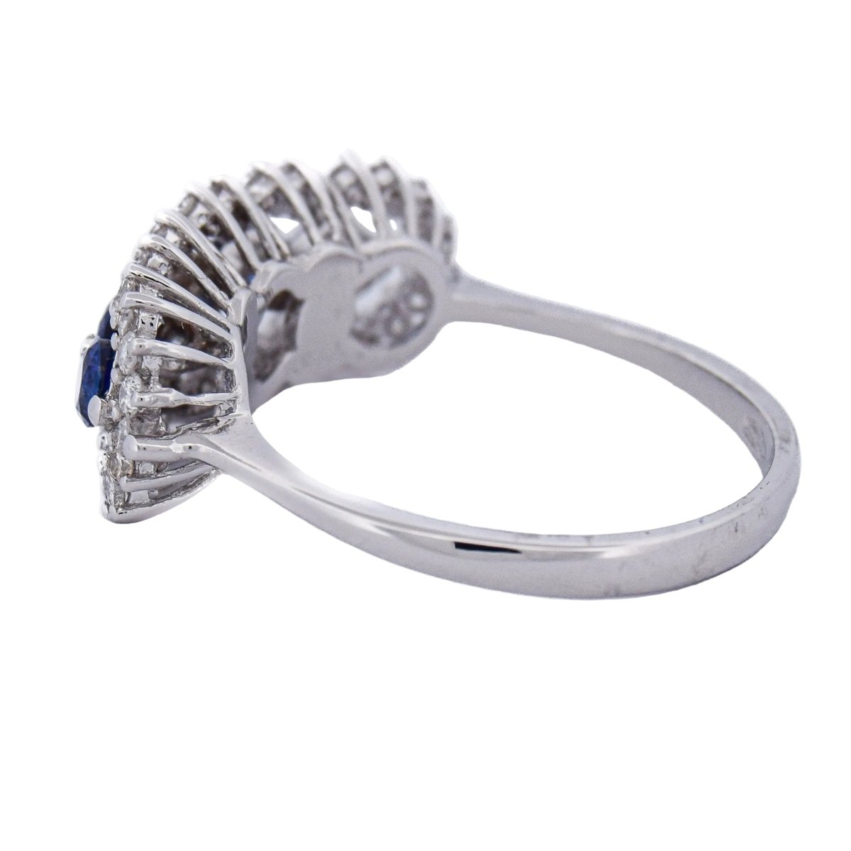 Bague en or blanc, saphirs et diamants - Castafiore