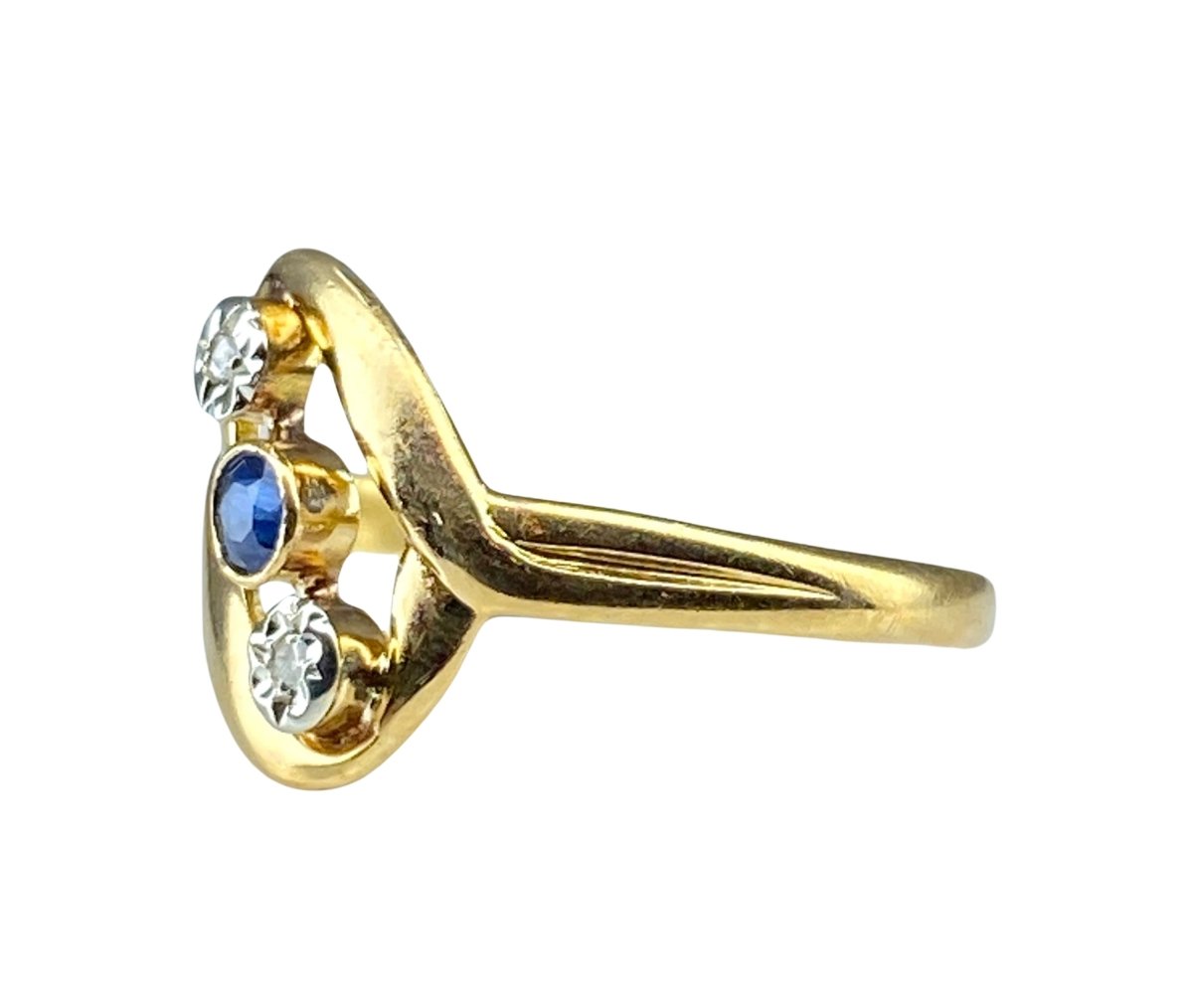 Bague en or jaune 18 carats en saphir et diamants - Castafiore