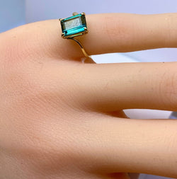 Bague en or jaune 18 carats et tourmaline verte - Castafiore