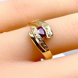 Bague en or jaune 18 carats, rubis et diamants - Castafiore