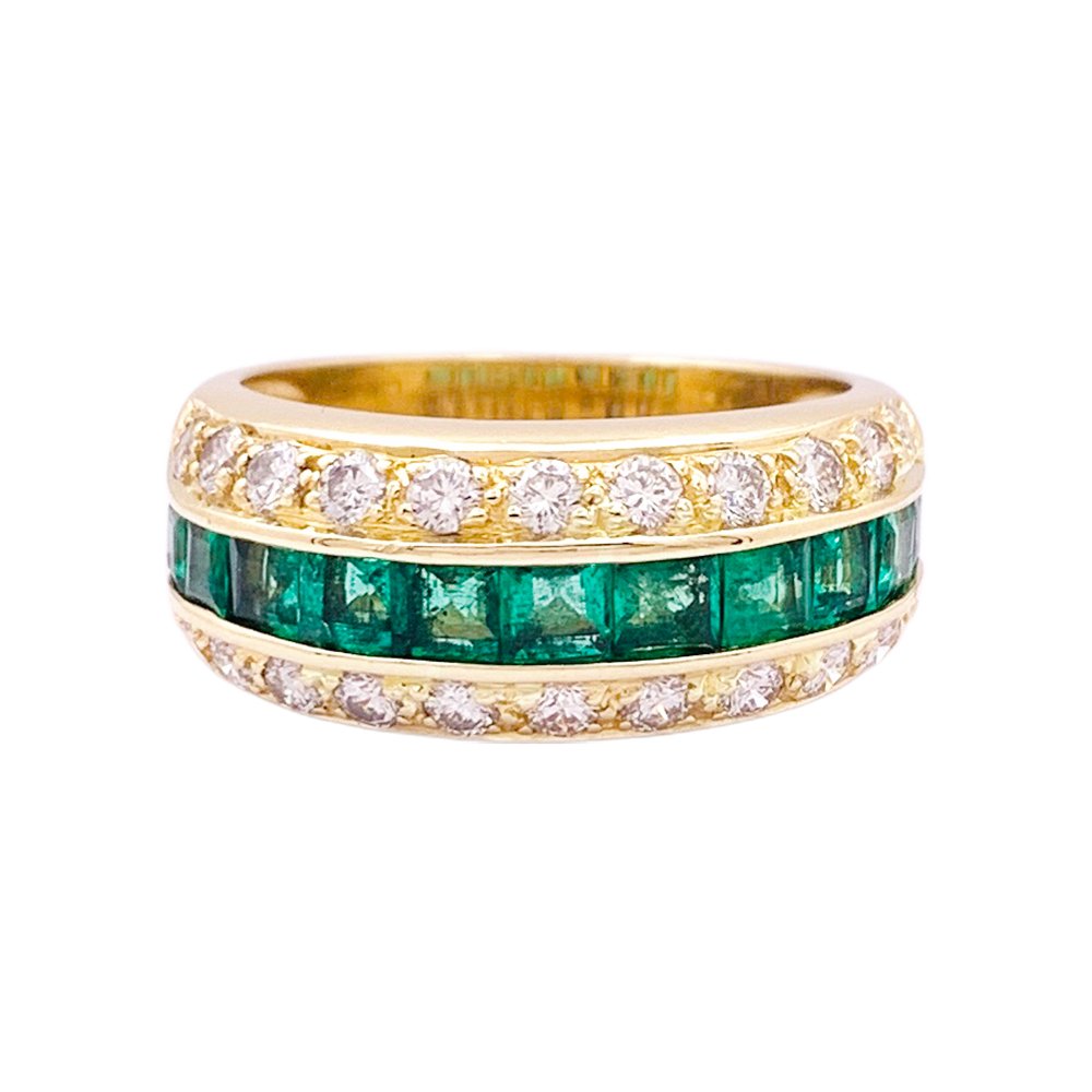Bague en or jaune, émeraudes et diamants - Castafiore