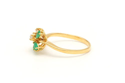 Bague en or jaune, émeraudes et diamants - Castafiore