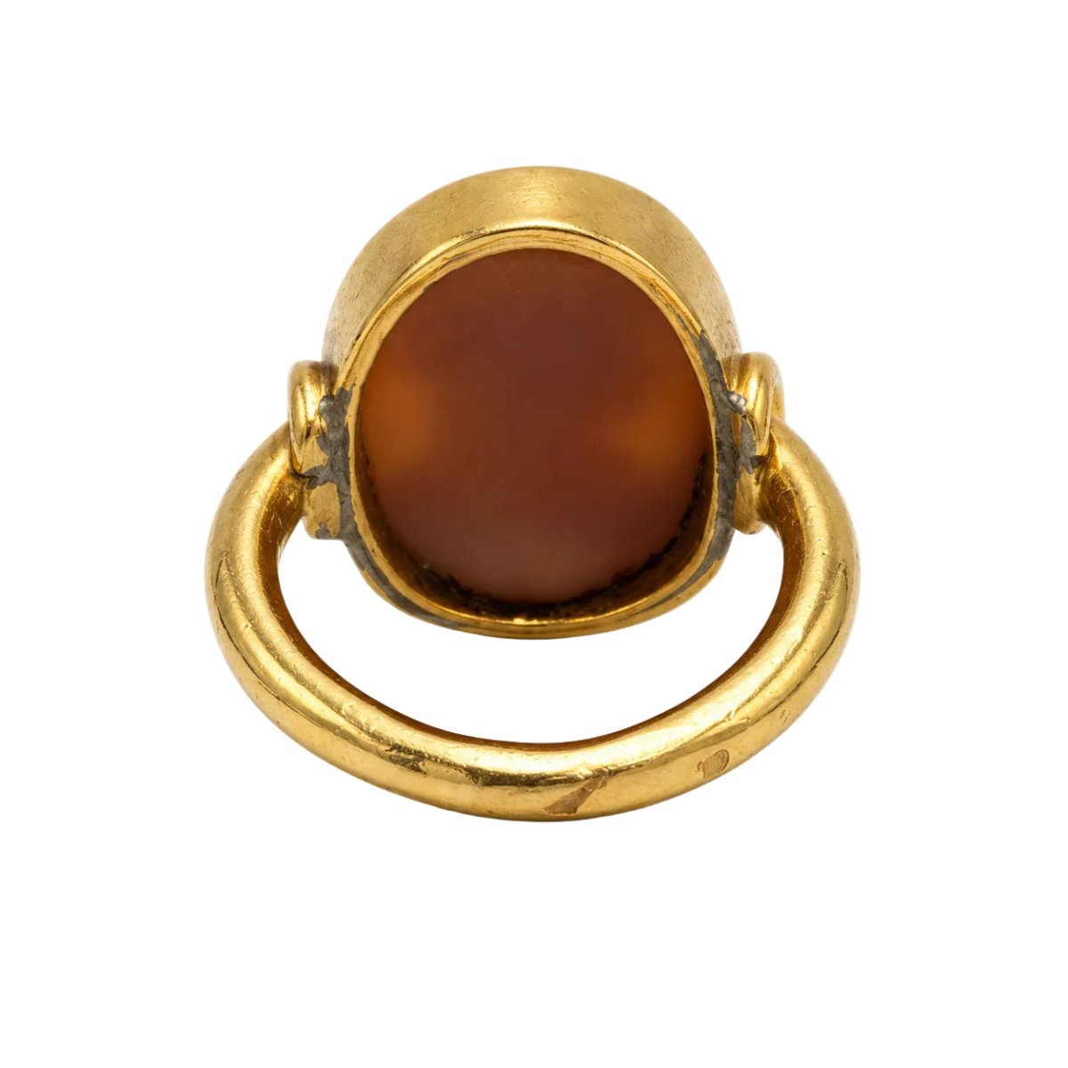Bague en or jaune et camée - Castafiore