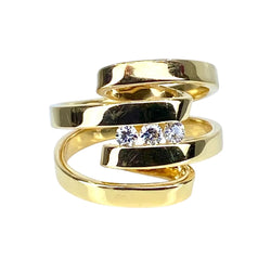 Bague en or jaune et diamants - Castafiore