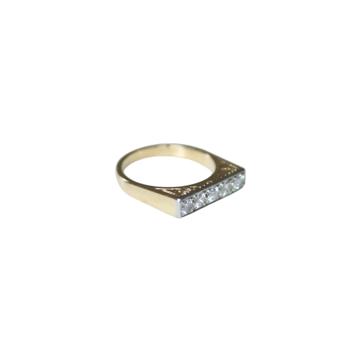 Bague en or jaune et diamants - Castafiore