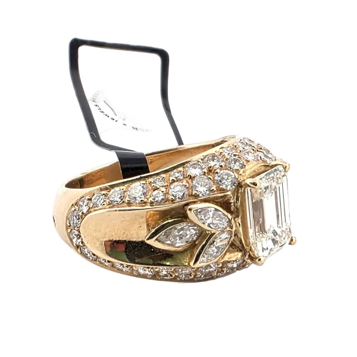 Bague en or jaune et diamants - Castafiore