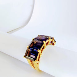 Bague en or jaune et iolite - Castafiore