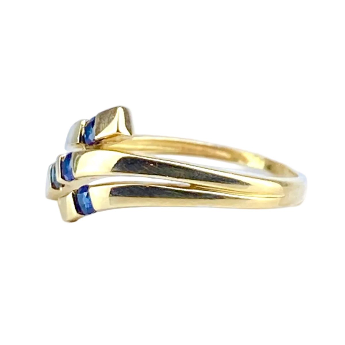 Bague en or jaune et saphirs - Castafiore