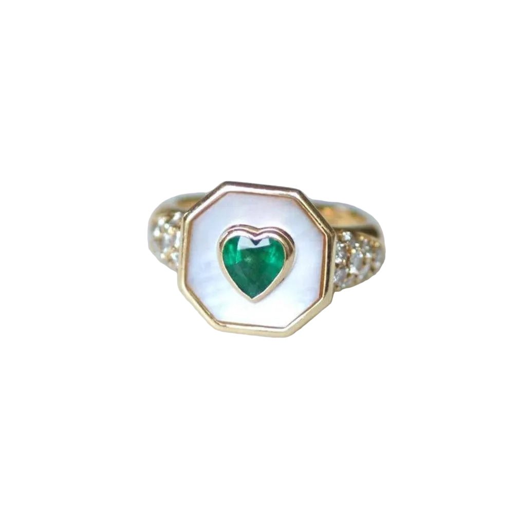 Bague en or jaune, nacre, émeraude, et diamants - Castafiore