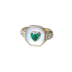 Bague en or jaune, nacre, émeraude, et diamants - Castafiore