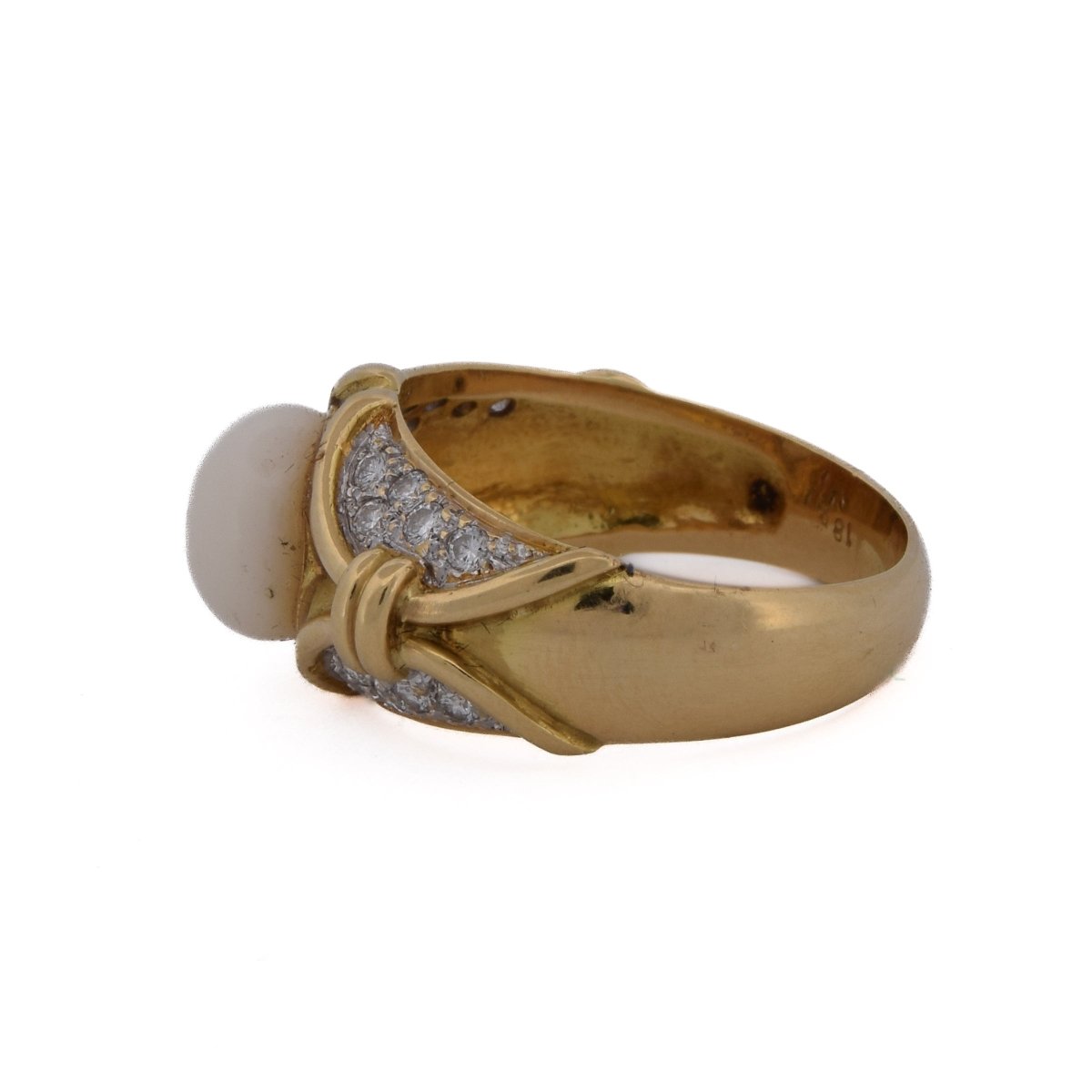 Bague en or jaune, perle et diamants - Castafiore