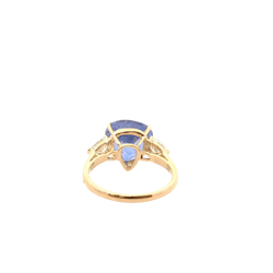 Bague en or jaune, saphir et diamants - Castafiore