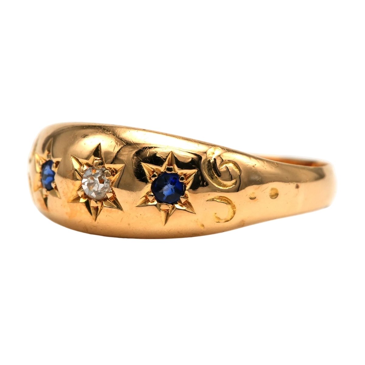 Bague en or jaune, saphirs et diamants - Castafiore