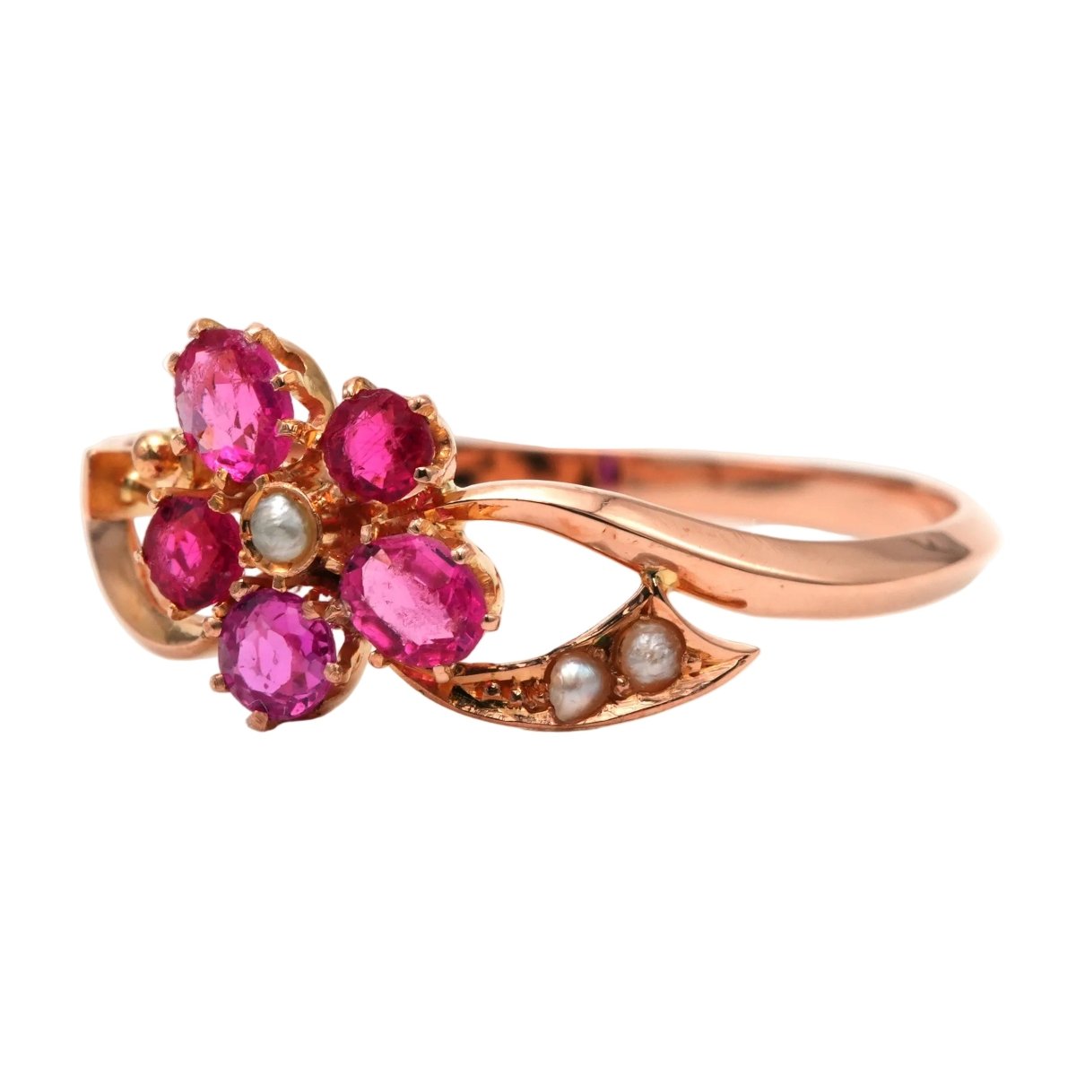 Bague en or jaune, saphirs et perles - Castafiore
